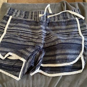 Athleta shorts size 6